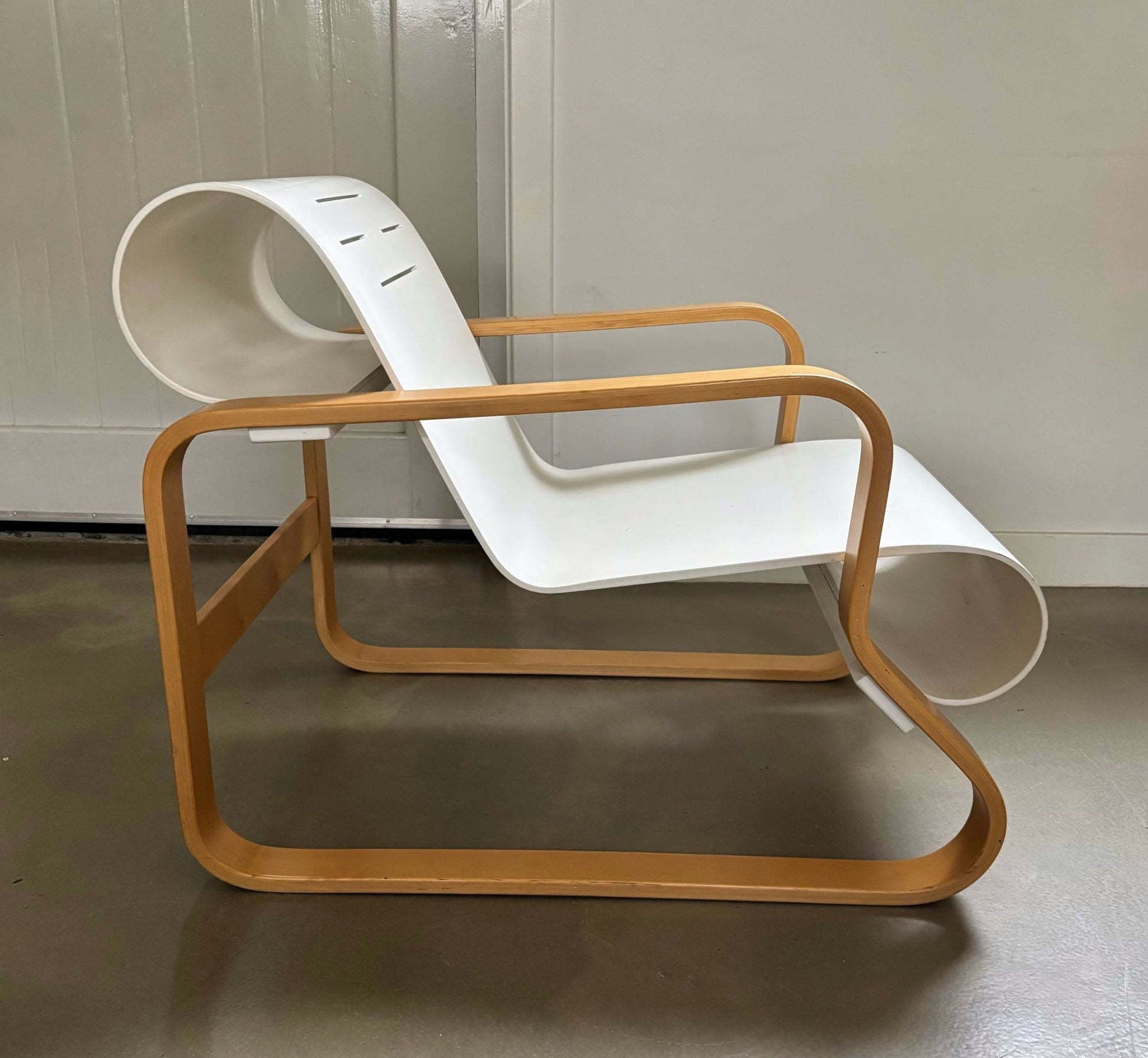 Alvar Aalto Paimio nr. 41 lounge chair for Artek, 1931 - Collectors - Net.Work