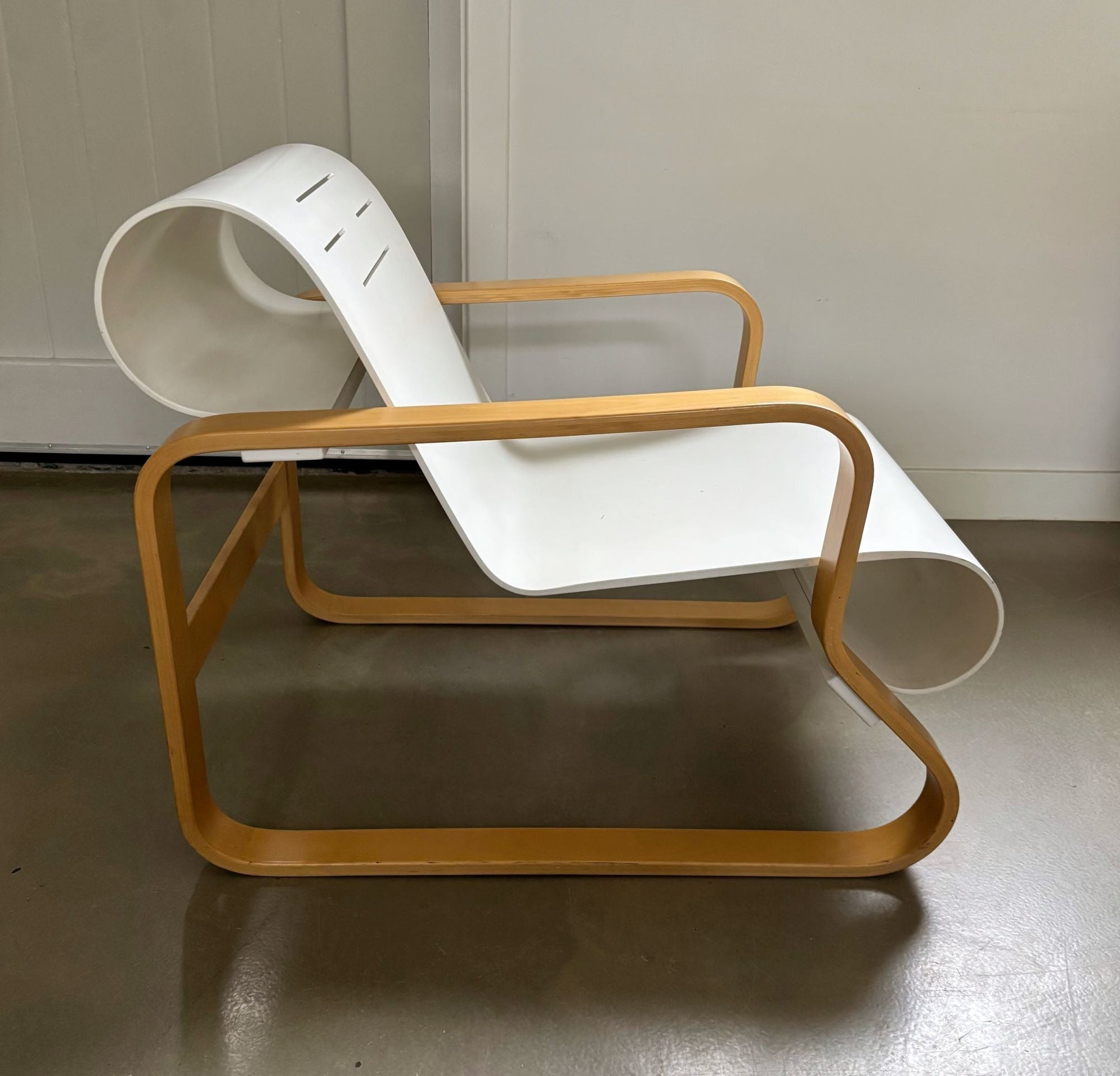 Alvar Aalto Paimio nr. 41 lounge chair for Artek, 1931 - Collectors - Net.Work