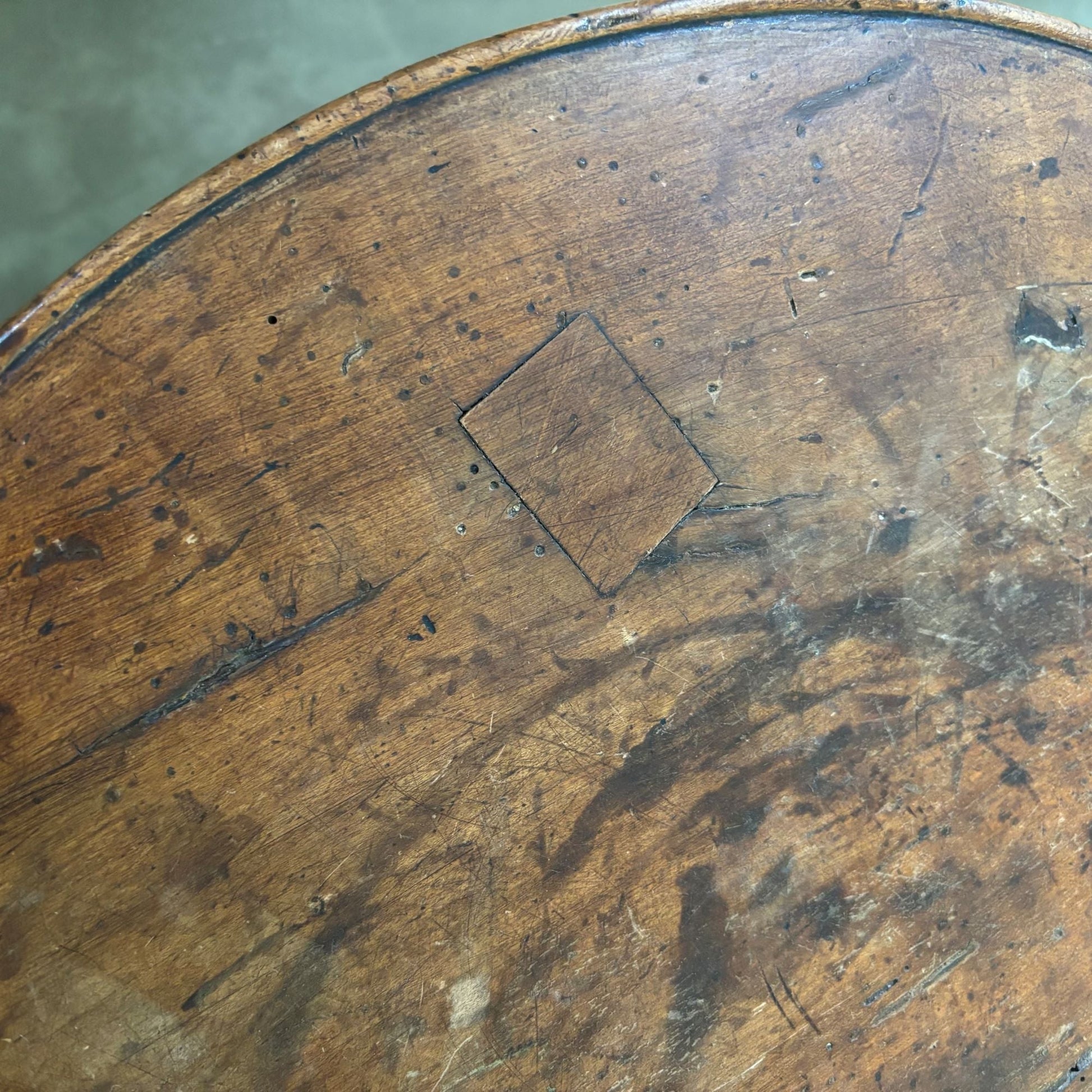 Antique wooden tripod side - table, late 18th century, Belgium - COLLECTORS RDAM