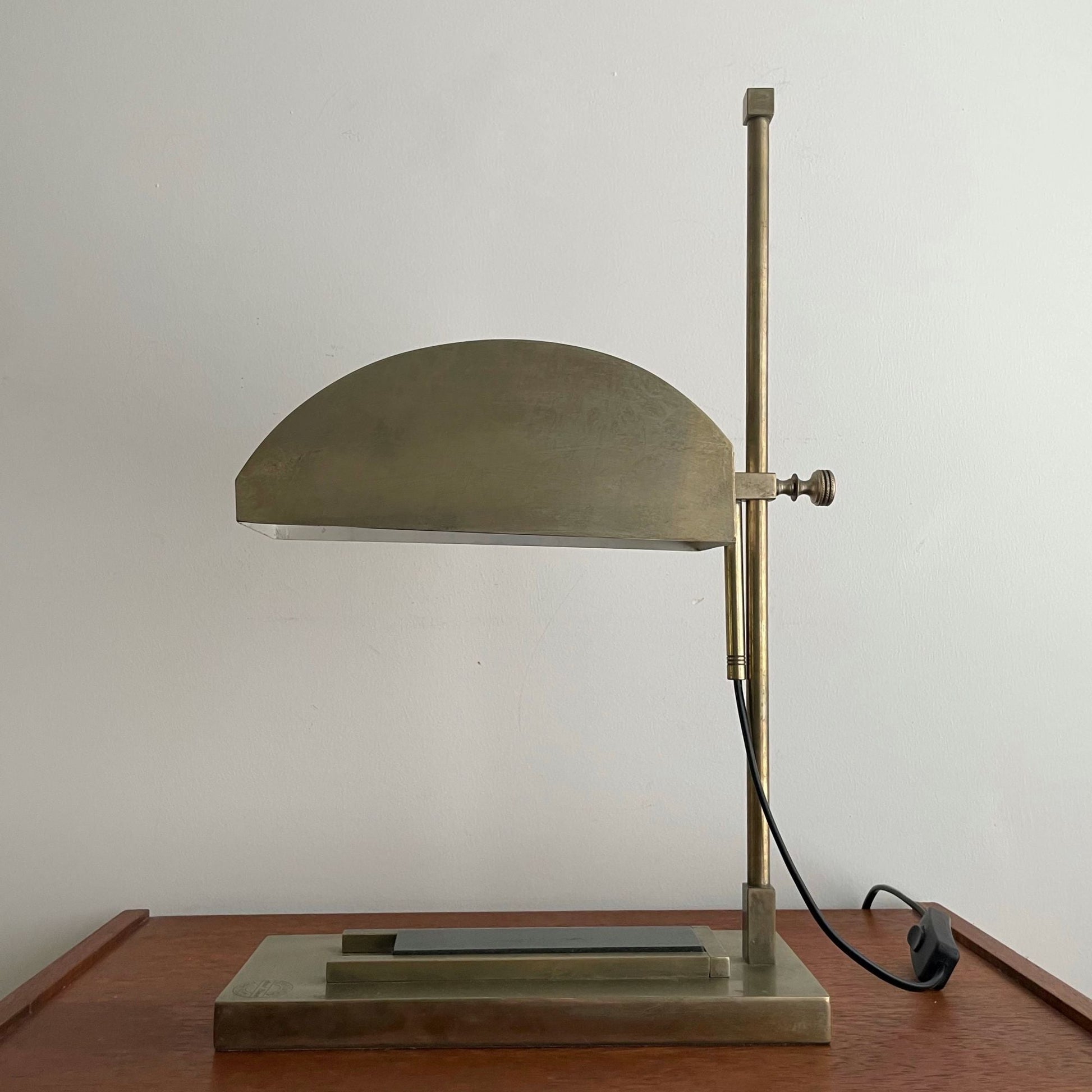 Bauhaus desk lamp, design Marcel Breuer for the Paris Exhibition, 1925 - COLLECTORS RDAM