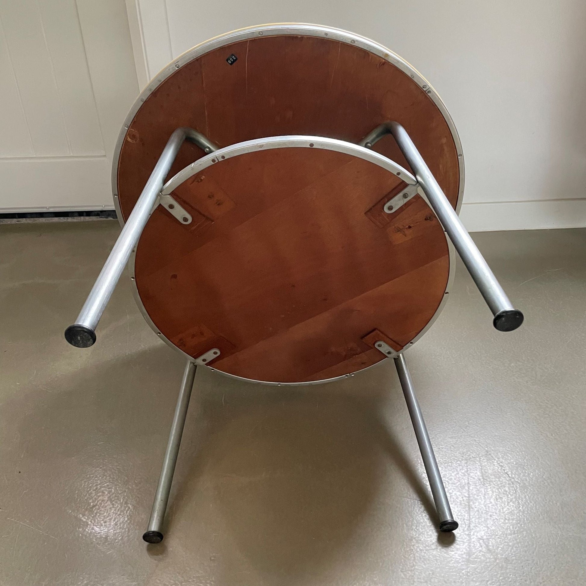 Bauhaus style coffee / side table, W.H. Gispen, 1950s - COLLECTORS RDAM