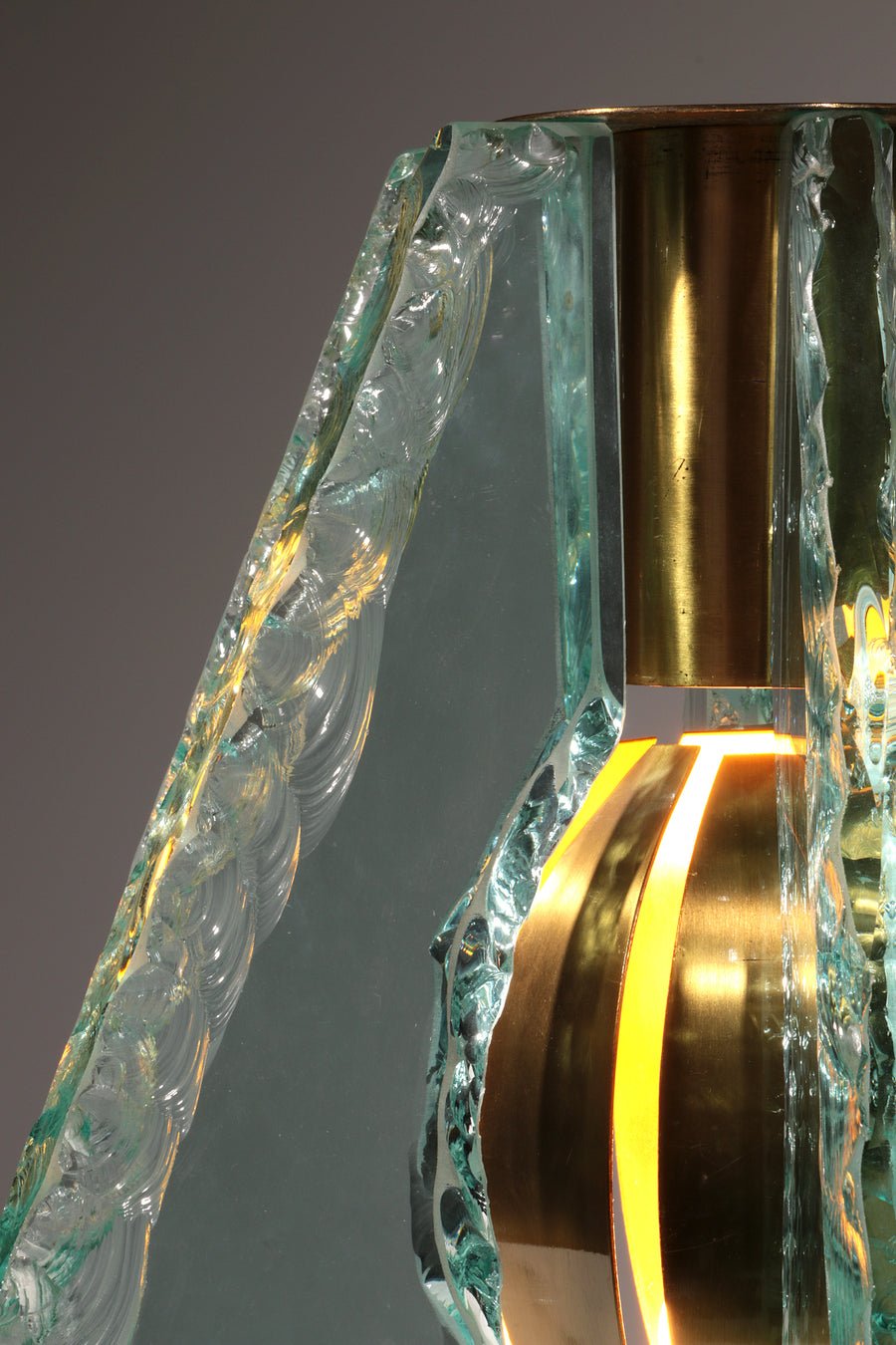 Chiselled Glass Table Lamp in Brass by Gino Paroldo for Dinodei, 1960s - COLLECTORS RDAM