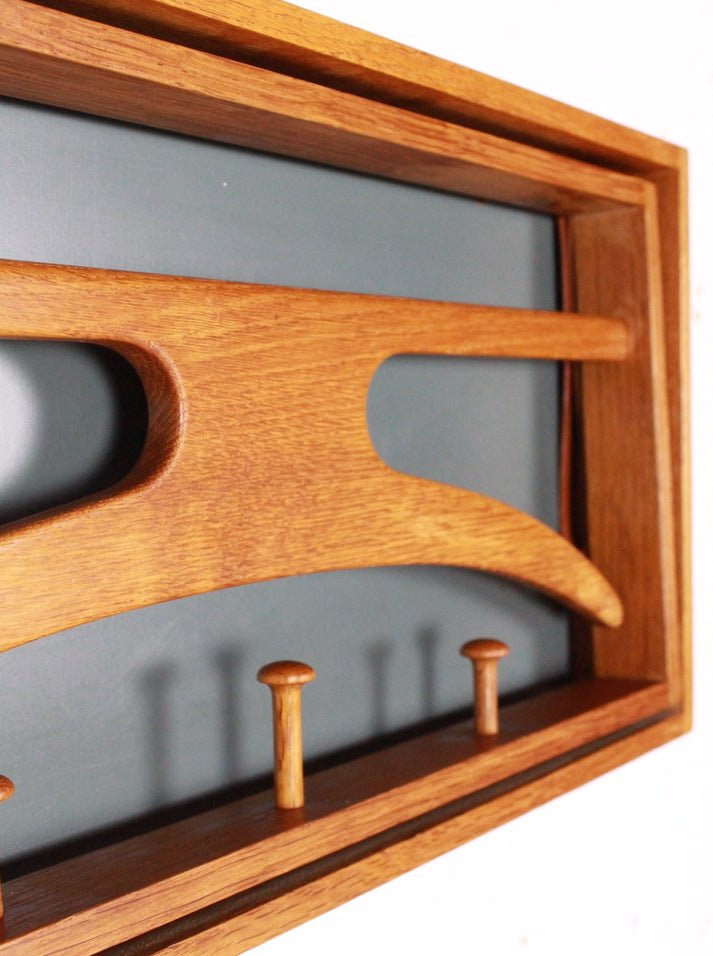 Coathanger by Adam Hoff & Poul Østergaard, Virum Møbelsnedkeri - Collectors - Net.Work