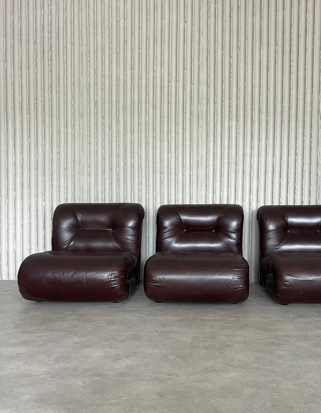 Italian Burgundy Leather Lounge Chairs – Set of 6 - COLLECTORS RDAM