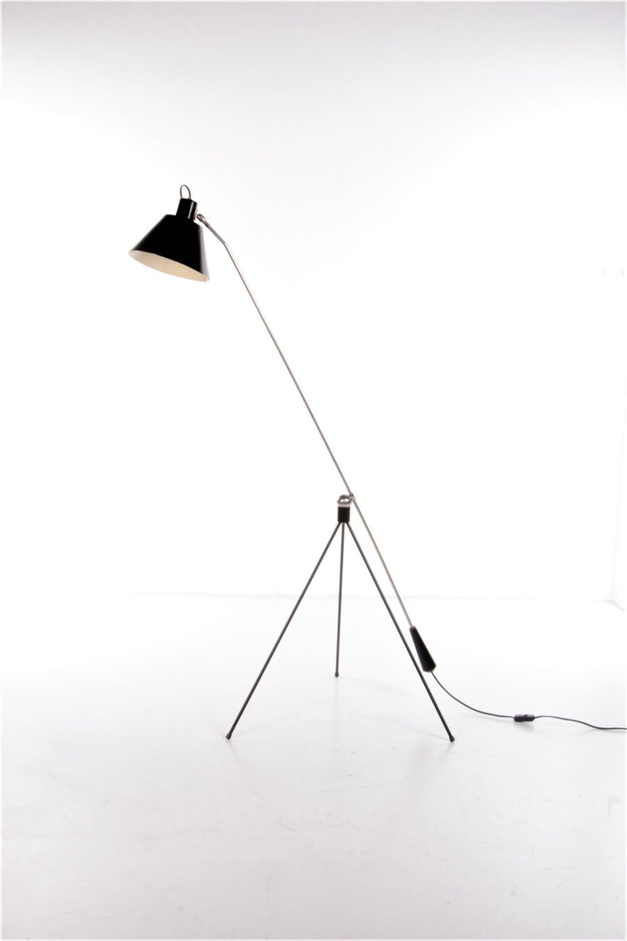 Rare Floor Lamp by Artiforte, Designed by H. Fillekes (1954 - 1958) - COLLECTORS RDAM