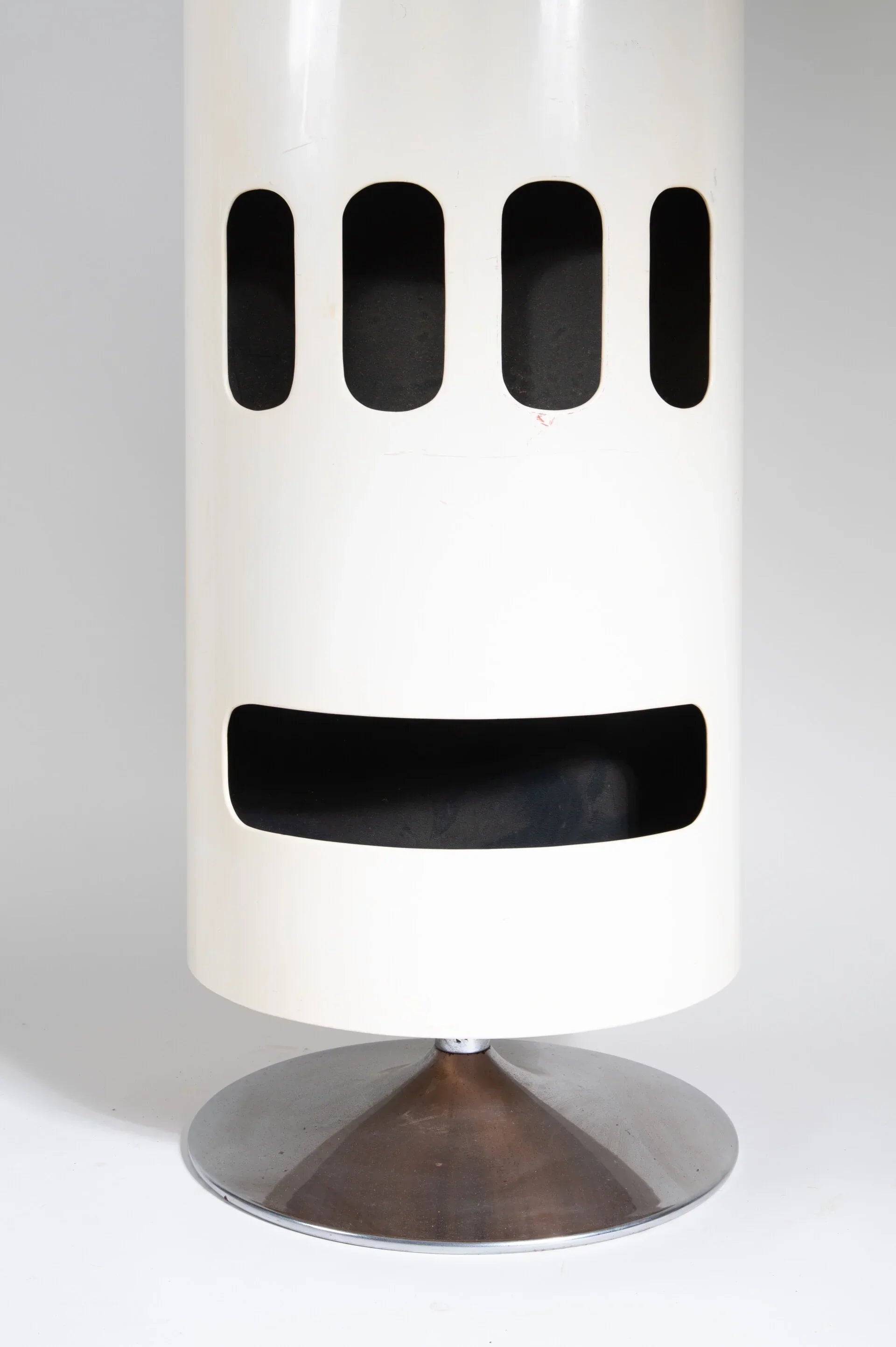 Revolving console table with coat rack and mirror attr. Joe Colombo, 1960s - COLLECTORS RDAM