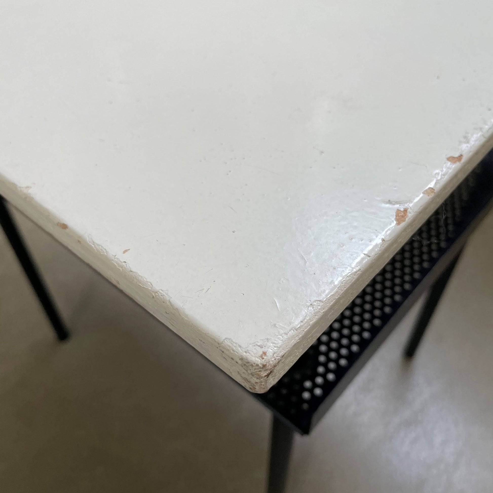 Set of mid - century modernist side tables, Wim Rietveld for Auping, 1950s - COLLECTORS RDAM