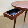 Teak side table with ashtray _ magazine holder, Gorm Mobler, Denmark 1956 - Collectors - Net.Work