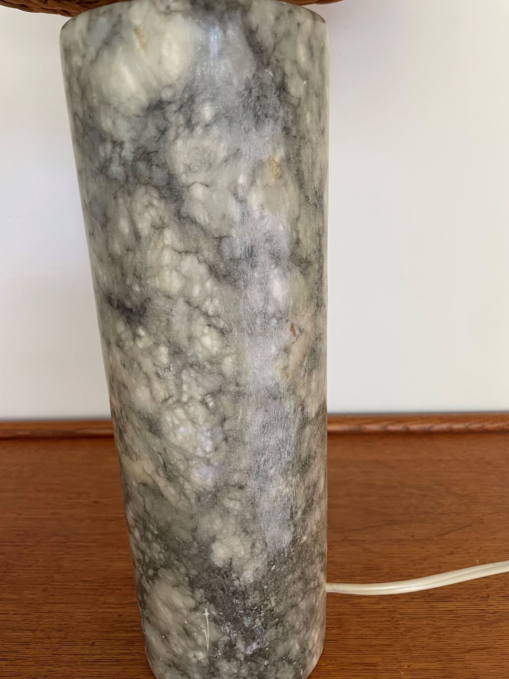 Vintage Italian table or desk lamp, Solid albast base - COLLECTORS RDAM